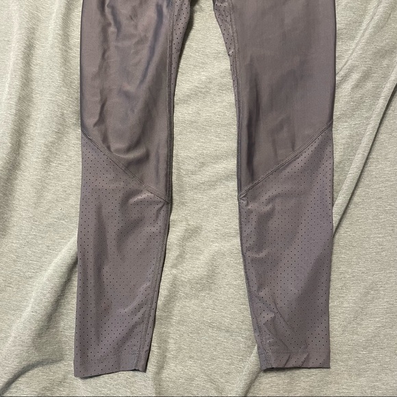 Nike Leggings - Picture 2 of 5